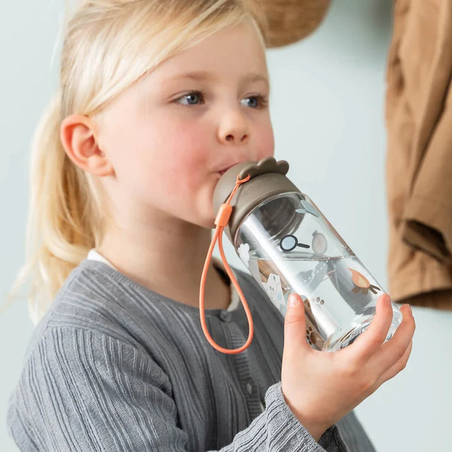 Done by Deer gertuvė su šiaudeliu Tiny Trails Sand, 350 ml