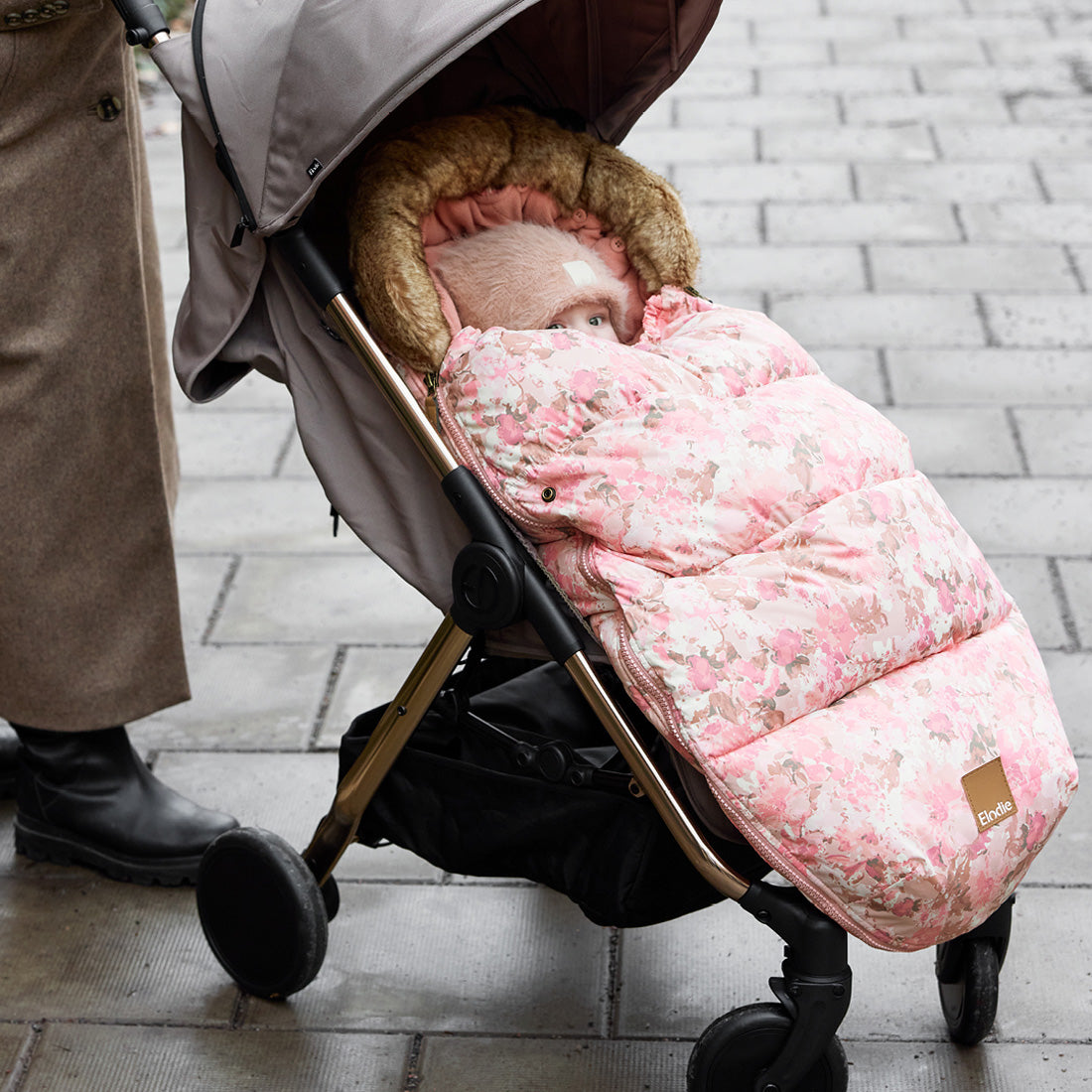 Elodie Details talveümbrik beebile Meadow Blossom