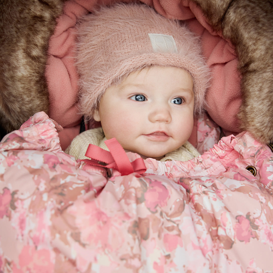 Elodie Details talveümbrik beebile Meadow Blossom