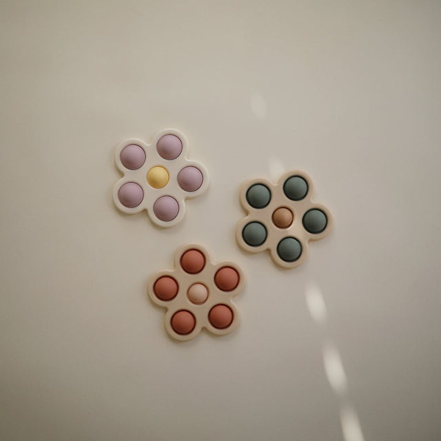 Mushie pop it mänguasi Flower Rose/ Põsepuna/Shifting Sand