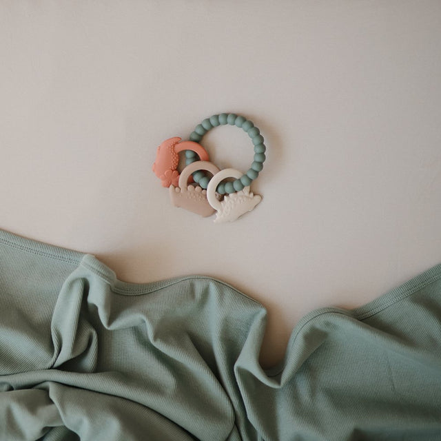 Mushie chewer - hambamassaaži rõngas (Space)