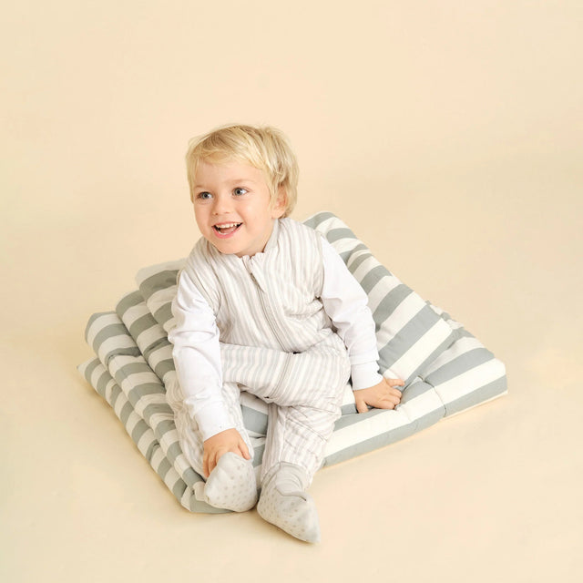 Molis&Co pižama - miegmaišis su kojytėmis ir atverčiamomis kojinėmis TOG 1 Dawn Stripes