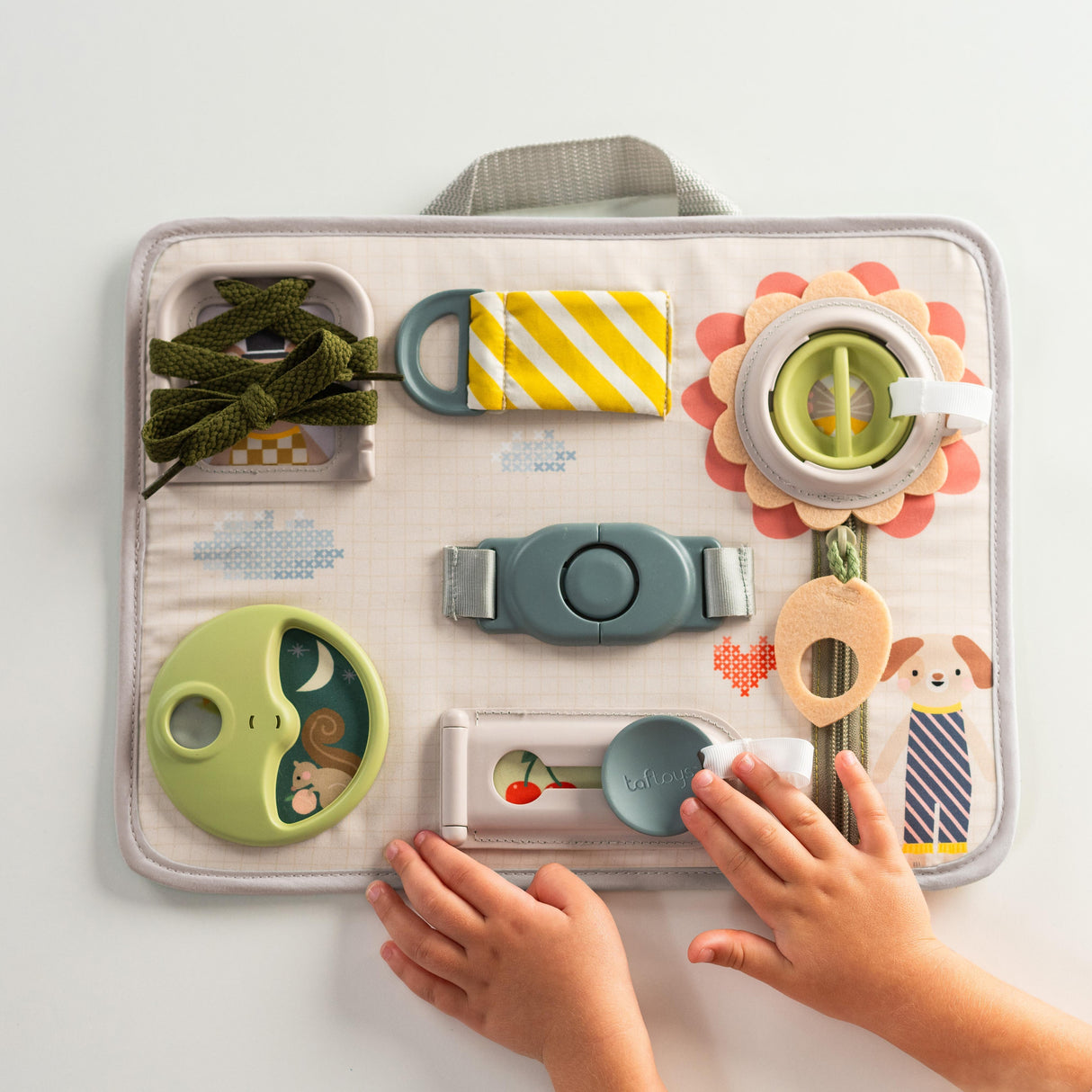 Taf Toys kahepoolne pehme raamat väikelastele "Lugu"