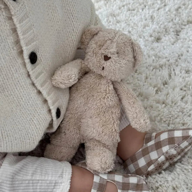 Uus Moonie 2.0 orgaaniline sumisev karu - cappuccino unepadi helisalvestusfunktsiooniga