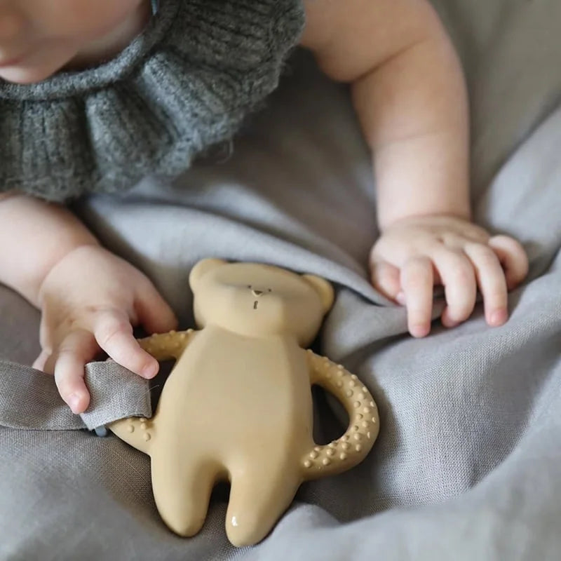 Uus Moonie 2.0 orgaaniline sumisev karu - cappuccino unepadi helisalvestusfunktsiooniga