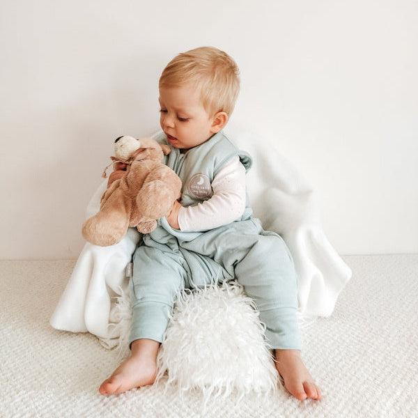 Natulino NATURALS LITTLE WALKERS™ kahekihiline beebi magamiskott GOTS ciemnoniebieski (tumesinine)