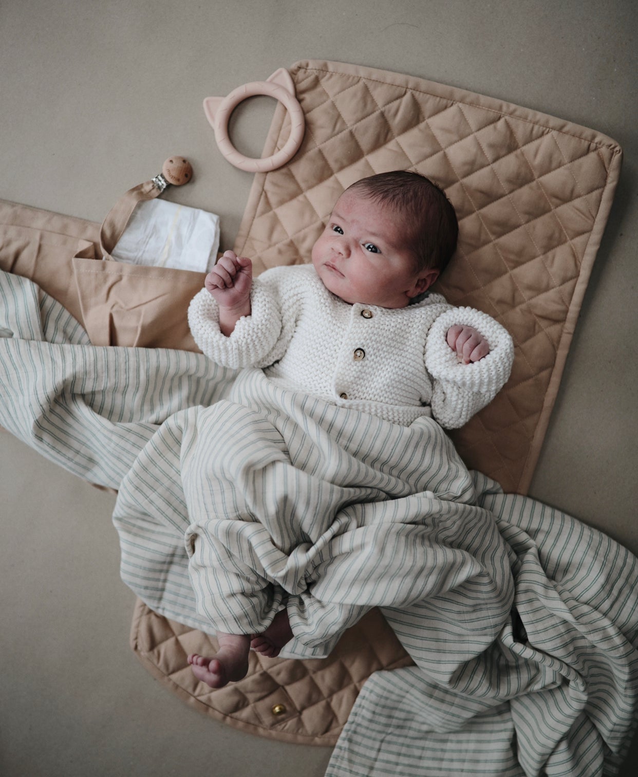 Mushie orgaaniline puuvillane musliinmähe karamelli täpid