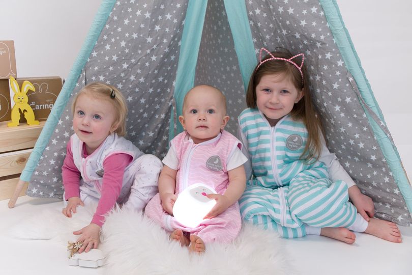 Natulino LITTLE WALKERS kolmekihiline beebi magamiskott White Grey Waves & Mint