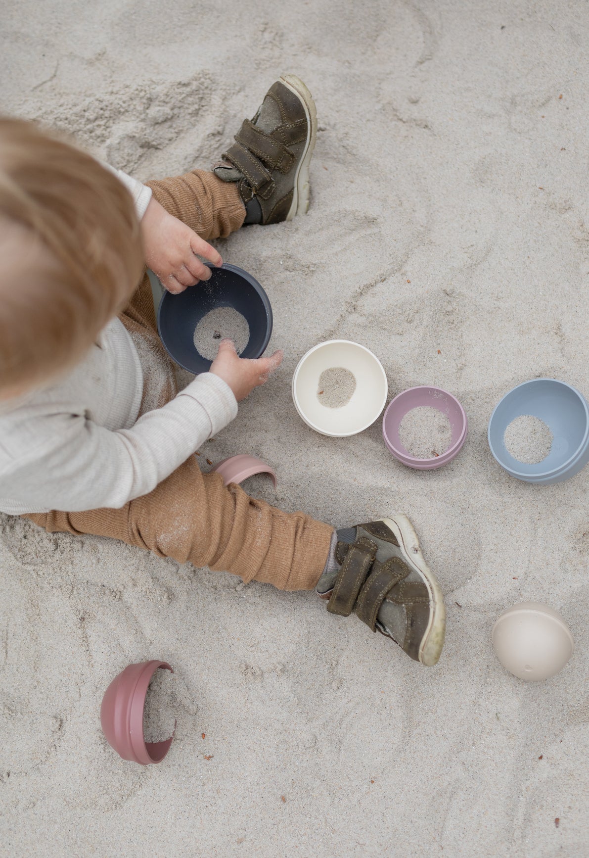 BIBS hariv mänguasja kiiktorn Bright Rainbow