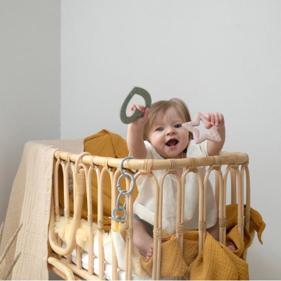 BIBSi närimisroosa täht (Baby Bitie Star Blush)