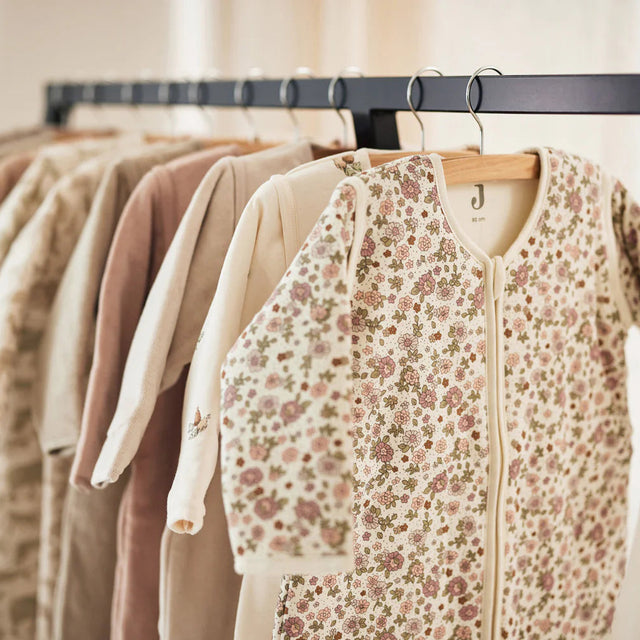 Jollein miegmaišis su nusegamomis rankovėmis 2.5–3.5 TOG Retro Flowers
