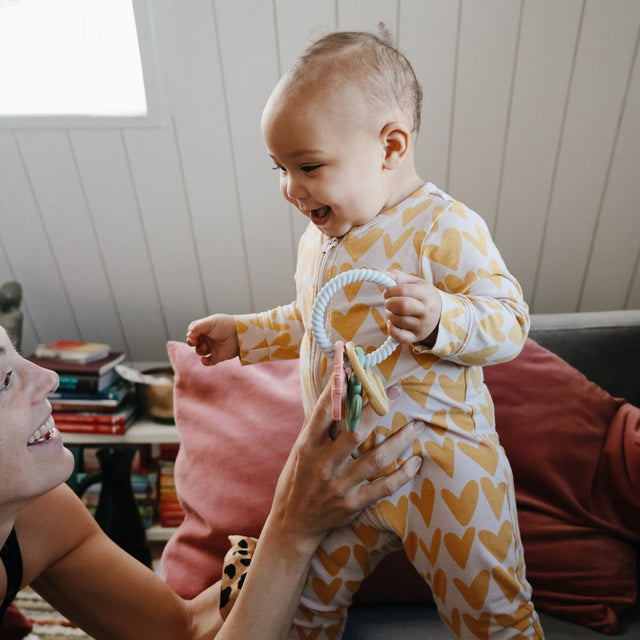 Mushie chewer - hambamassaaži rõngas (Space)