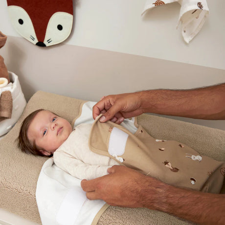 Meyco Baby kūdikio vystymo miegmaišis 0–3 mėn., Forest Animals Sand, TOG 1.0