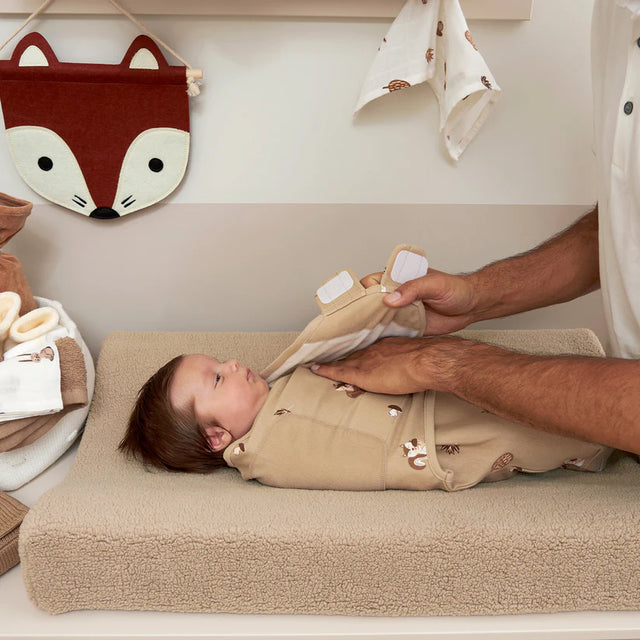 Meyco Baby kūdikio vystymo miegmaišis 0–3 mėn., Forest Animals Sand, TOG 1.0