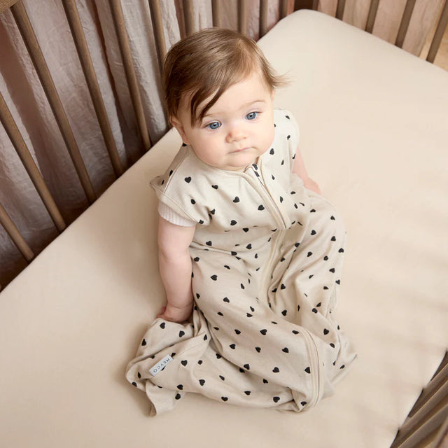 Meyco Baby medvilninis kūdikio miegmaišis Sweet Heart Soft Sand/Black, TOG 0.3