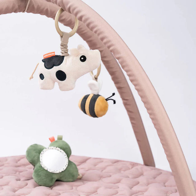 Valmistanud Deer treeningmatt Lalee Sand 