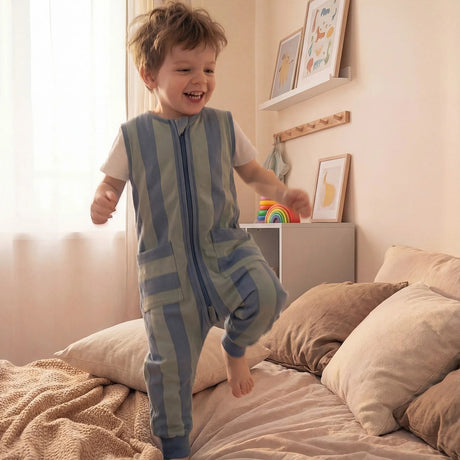 Molis&Co pižama - miegmaišis su kojytėmis TOG 0.5 Green & Blue Stripes