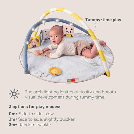 Taf Toys lavinamasis žaidimų kilimėlis su LED arkomis ir muzikine karusele